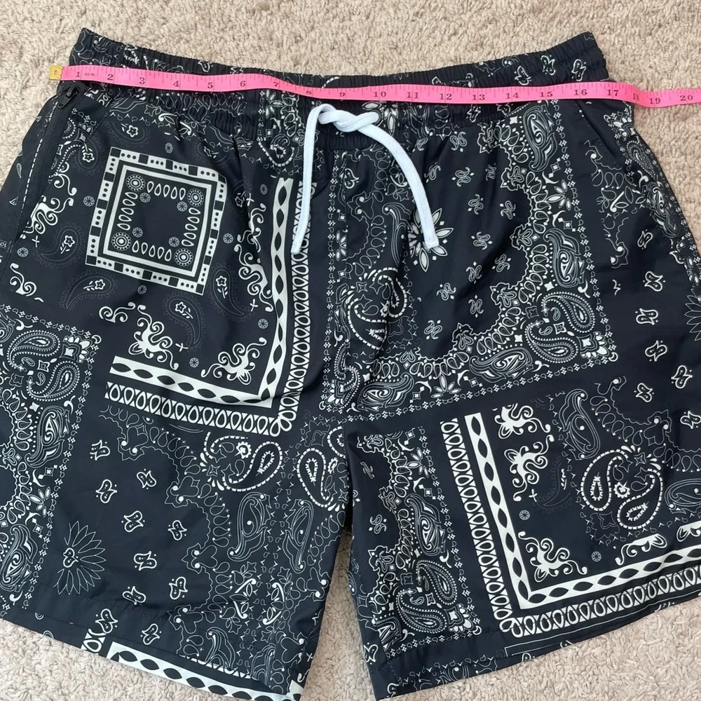 Maison Article Men's Black White Paisley Printed Swim Trunks Shorts Size XL
